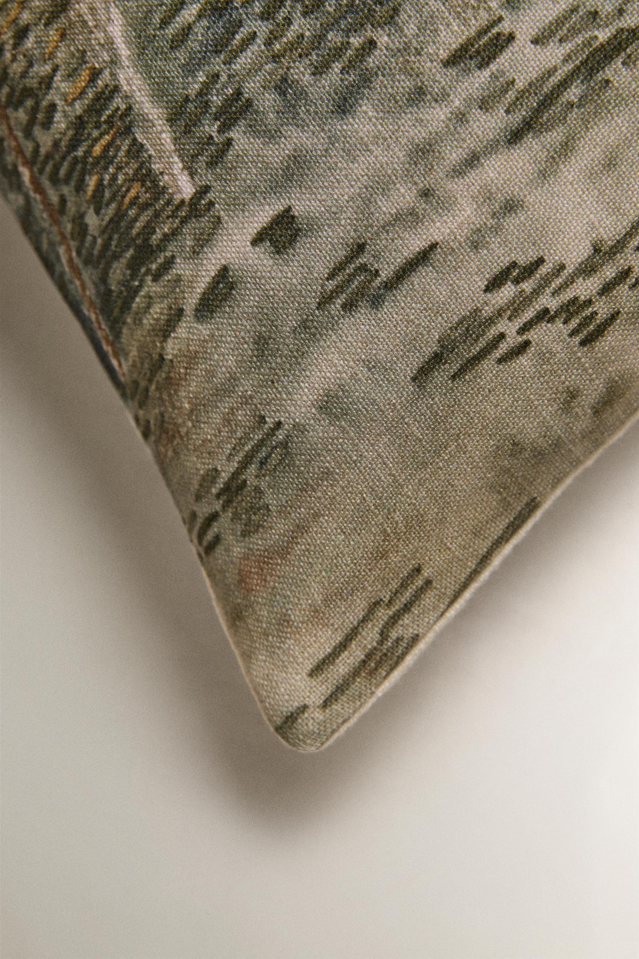 LANDSCAPE PRINT THROW PILLOW COVER
