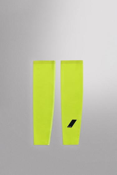 RUNNING ARM WARMERS - Yellow by Zara