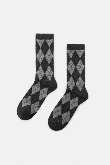 CALCETINES ROMBOS CON ALGODÓN - Gris de Zara