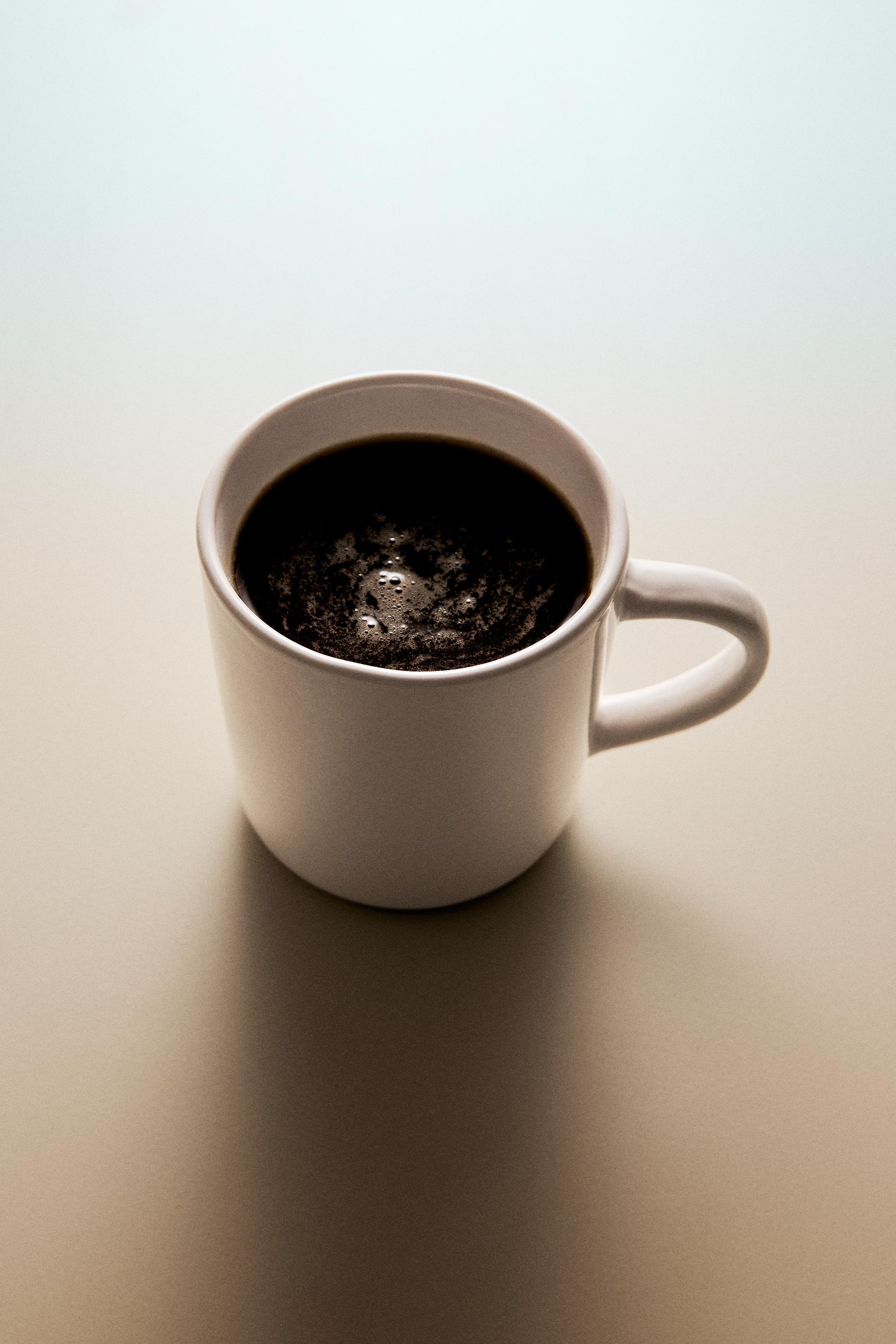 STONEWARE MUG