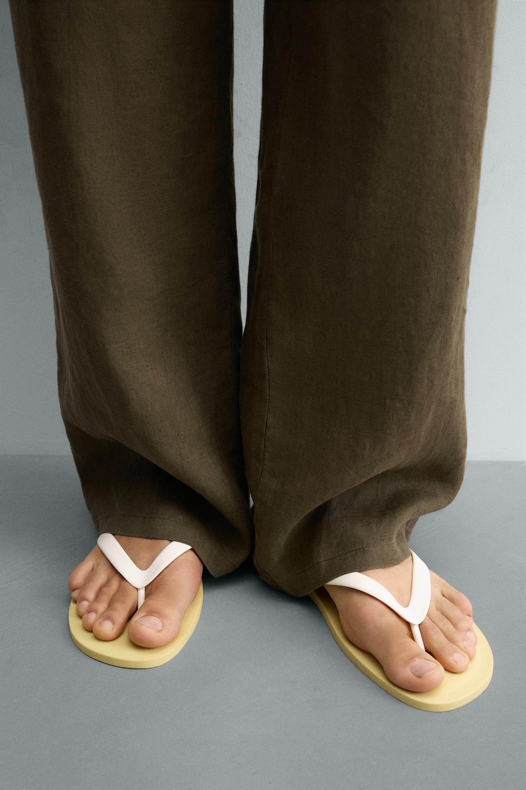 STRAPPY SANDALS