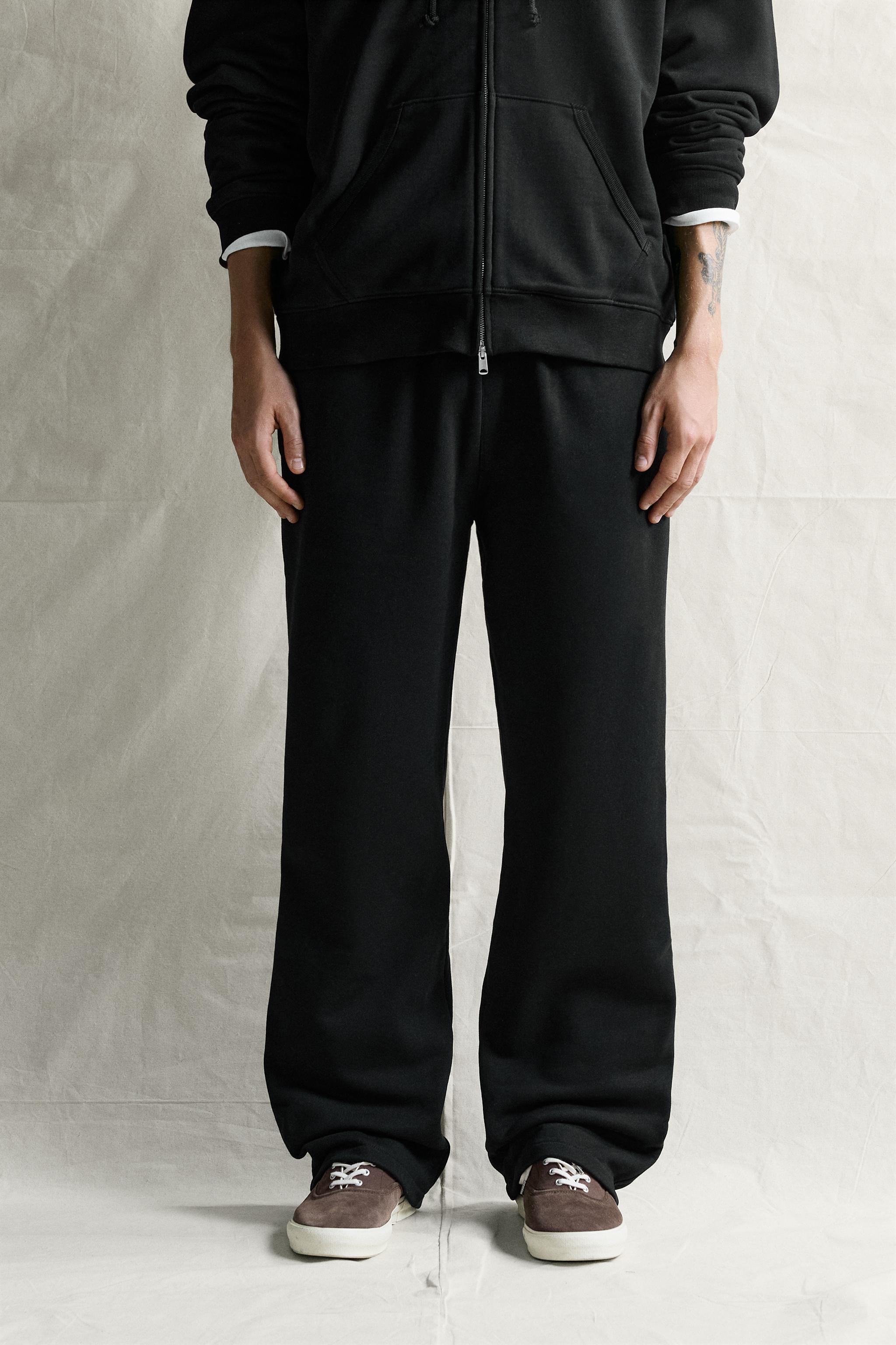 RELAXED FIT JOGGER PANTS — Black