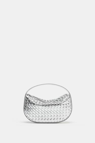 BOLSO DE MANO EFECTO TRENZADO - Plata de Zara