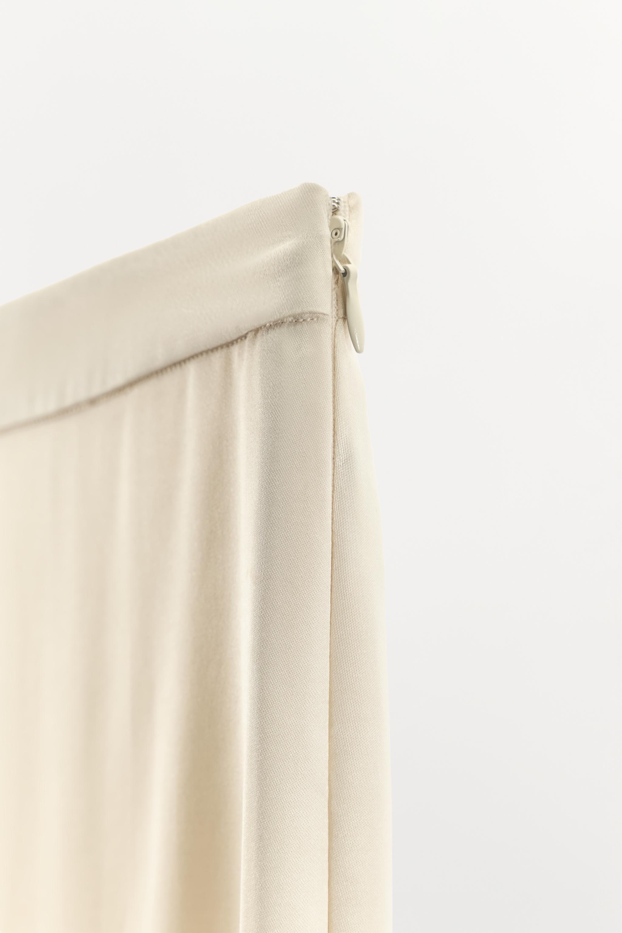100% VISCOSE SATIN EFFECT PANTS