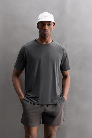 CAMISETA ESTRUCTURA ENTRENAMIENTO - Marino de Zara