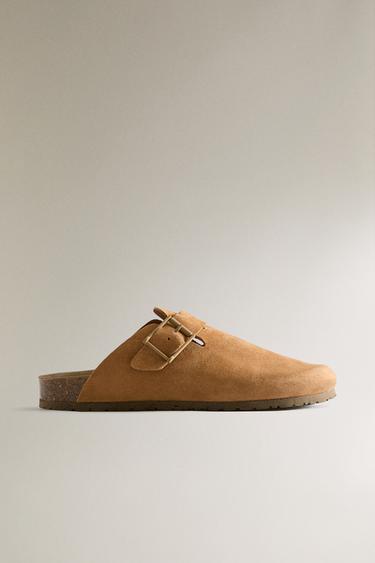 LEATHER CLOGS WITH BUCKLE AND TOPSTITCHING DETAIL - Brown by Zara