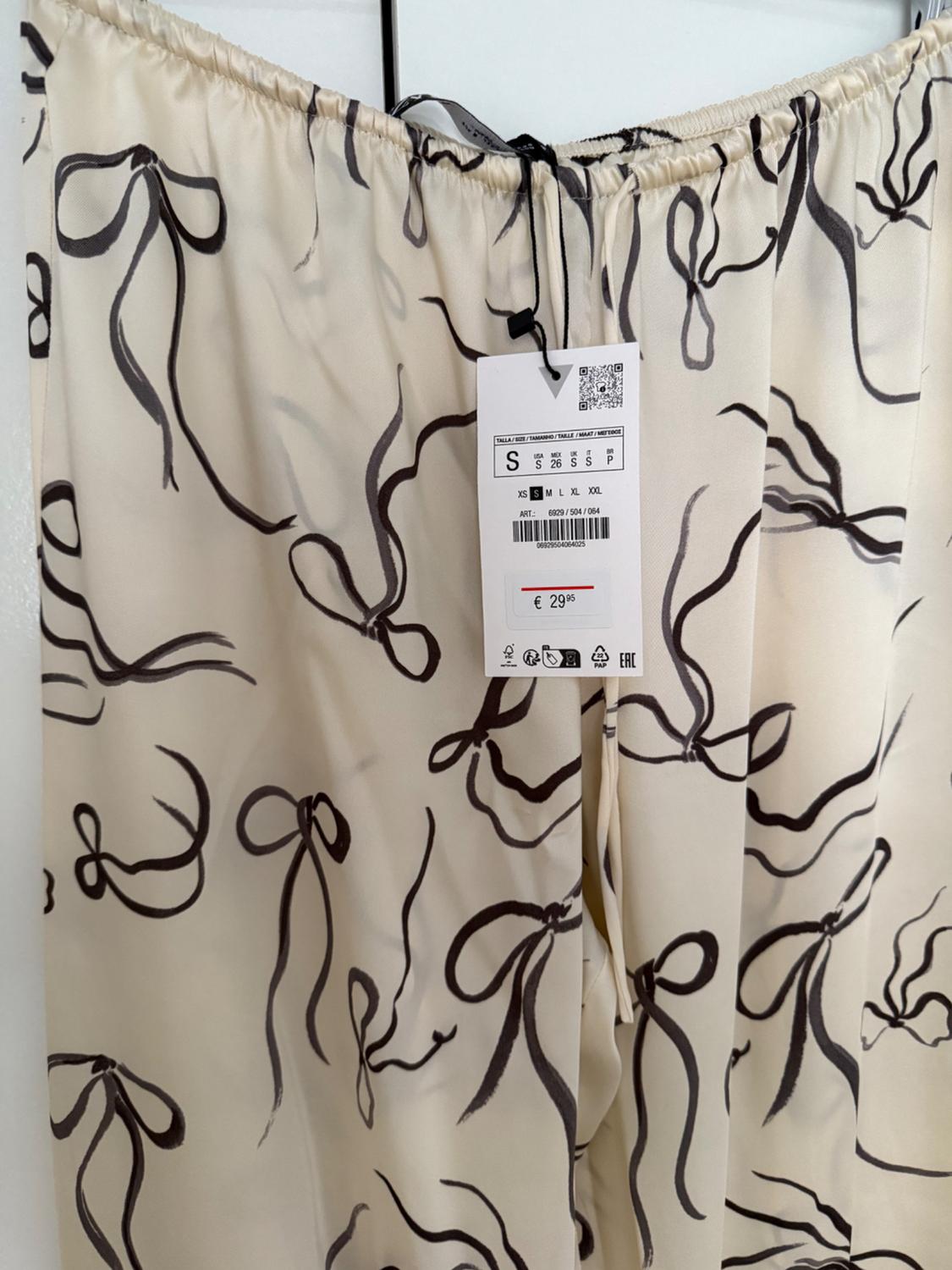 PRINTED PYJAMA BOTTOMS - Image 4