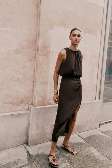 ROBE MIDI PLIS TAILLE - Marron de Zara - Image 0