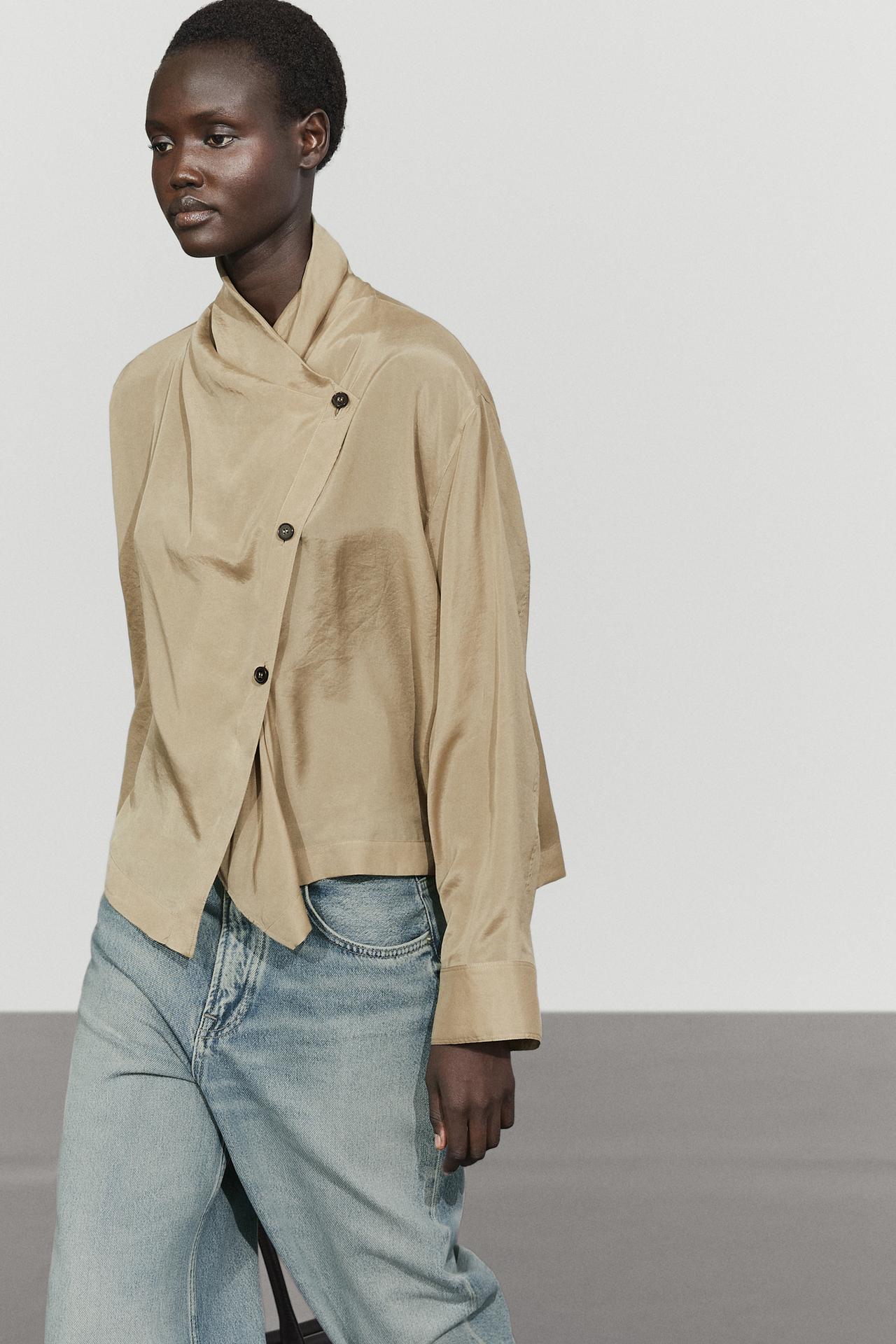 Blouse with wrap fastening at the neck — Stone