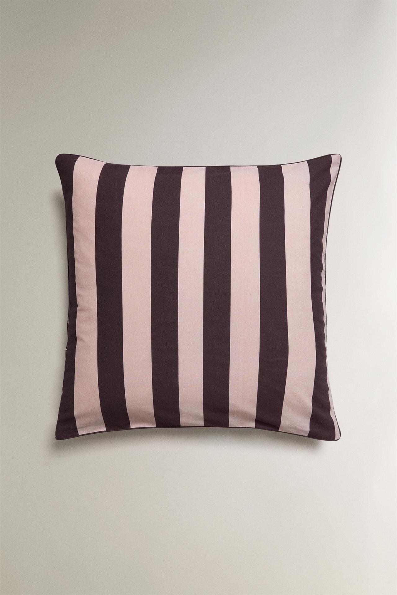 FADED STRIPED COTTON PILLOWCASE — Pink
