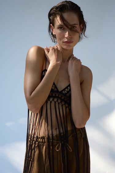 SUJETADOR CROCHET FLECOS - Negro de Zara
