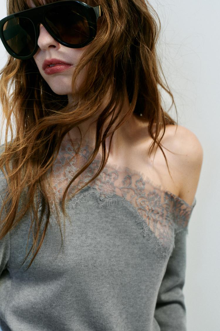 ASYMMETRIC LACE TOP