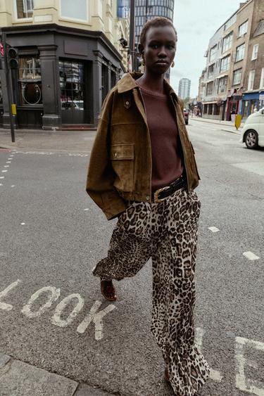 PANTALON LARGE SATINÉ CEINTURE - Leopard de Zara - Image 4