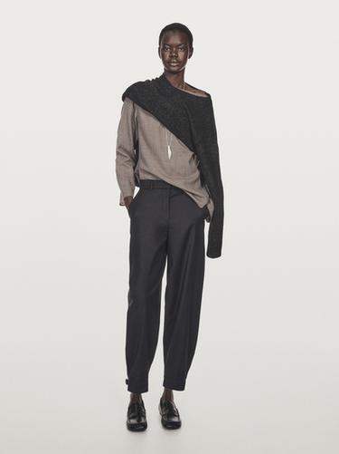 Pantalón con lana detalle hebilla - Negro de Zara