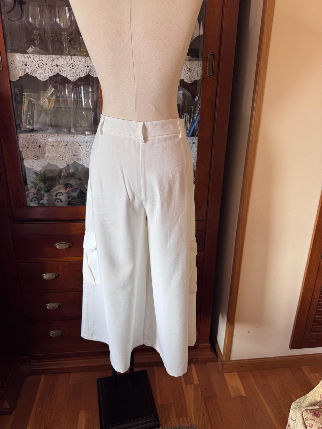 CULOTTES WITH POCKETS - Image 4