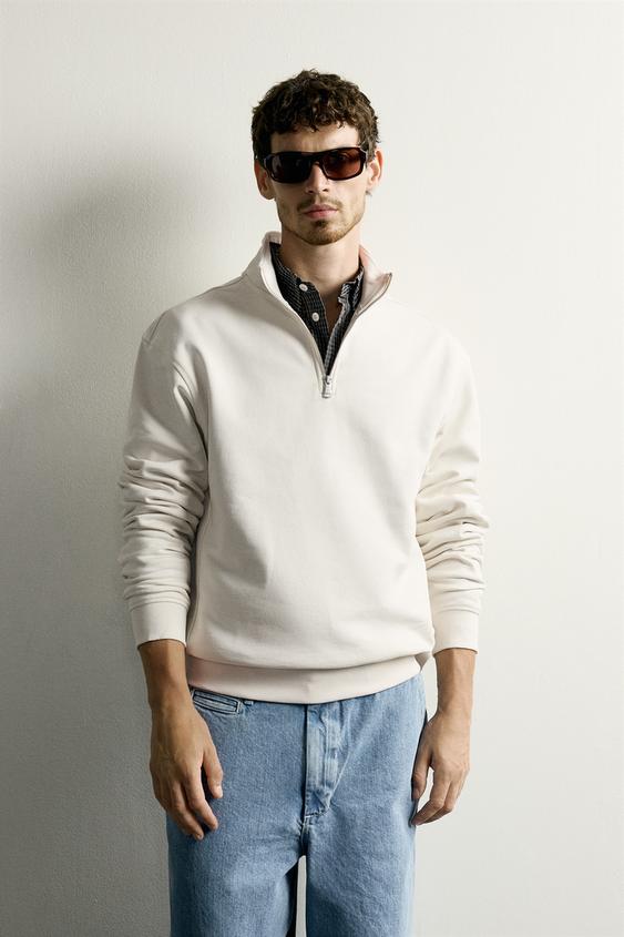 SWEAT BASIQUE À COL ZIPPÉ - Blanc cassé de Zara - Image 1