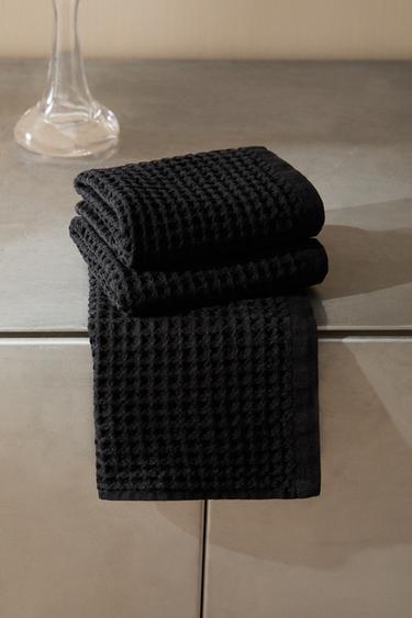 WAFFLE-KNIT COTTON HAND TOWEL (PACK OF 3) - Black by Zara