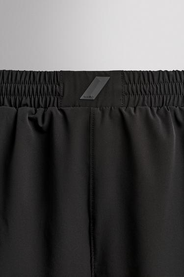 SHORT EN TISSU PERFORÉ 9'' - Noir de Zara - Image 9