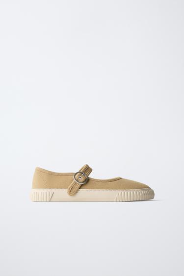 BAREFOOT SPORTS BALLET FLATS - Ecru White by Zara