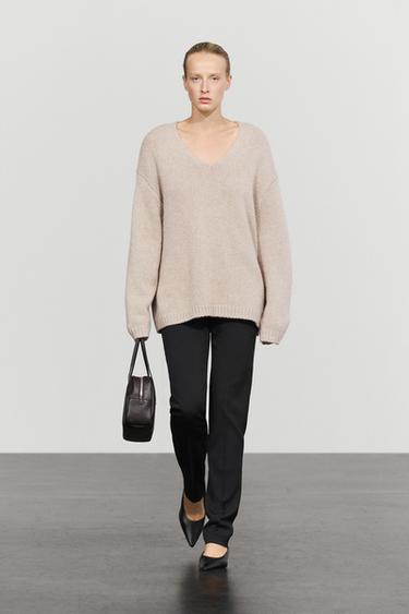 100% cashmere V-neck sweater — Mink 1