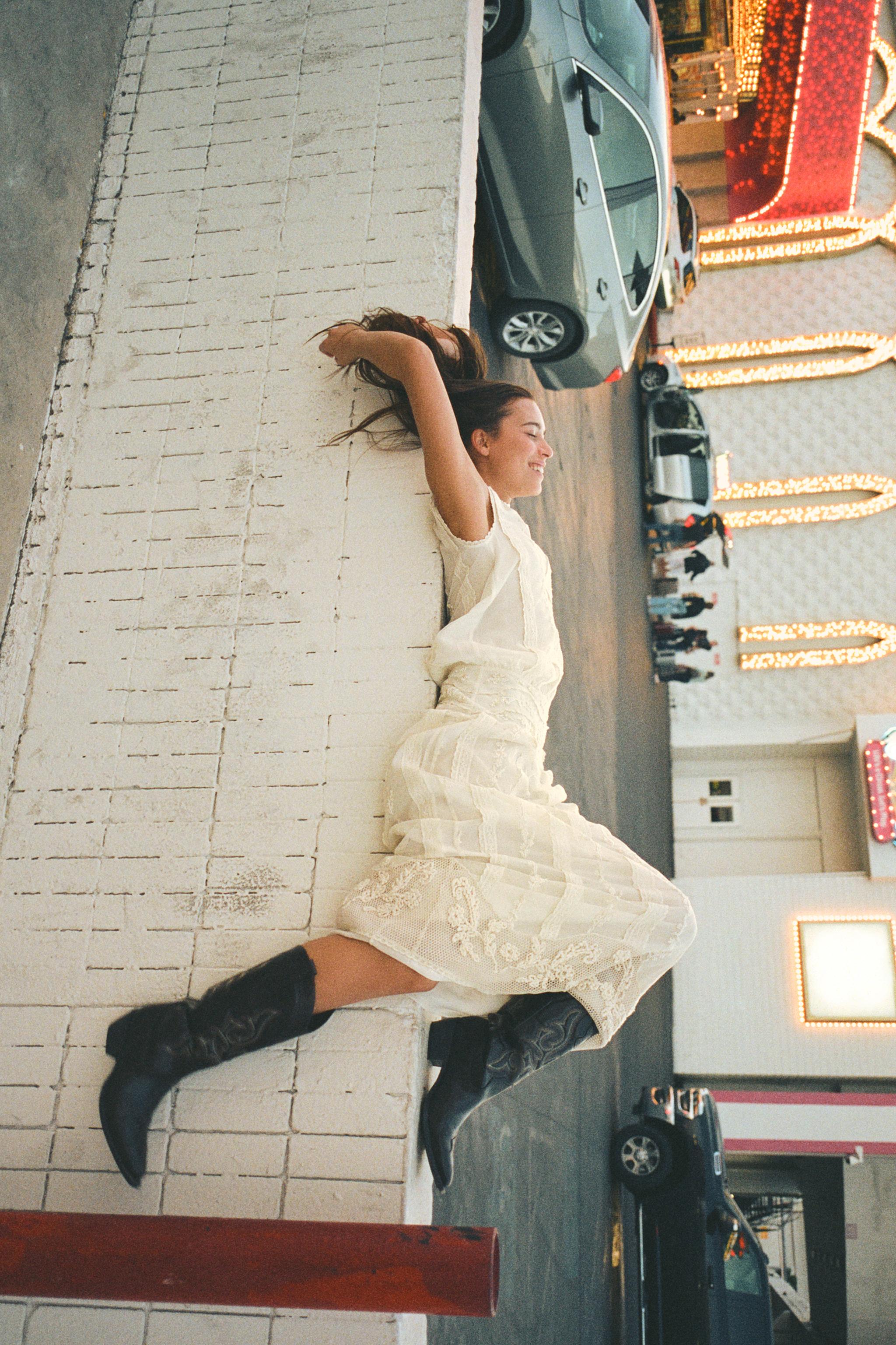 LIMITED EDITION EMBROIDERED LACE BEADED DRESS - Oyster-white | ZARA United States LIMITED EDITION EMBROIDERED LACE BEADED DRESS - Oyster-white | ZARA United States