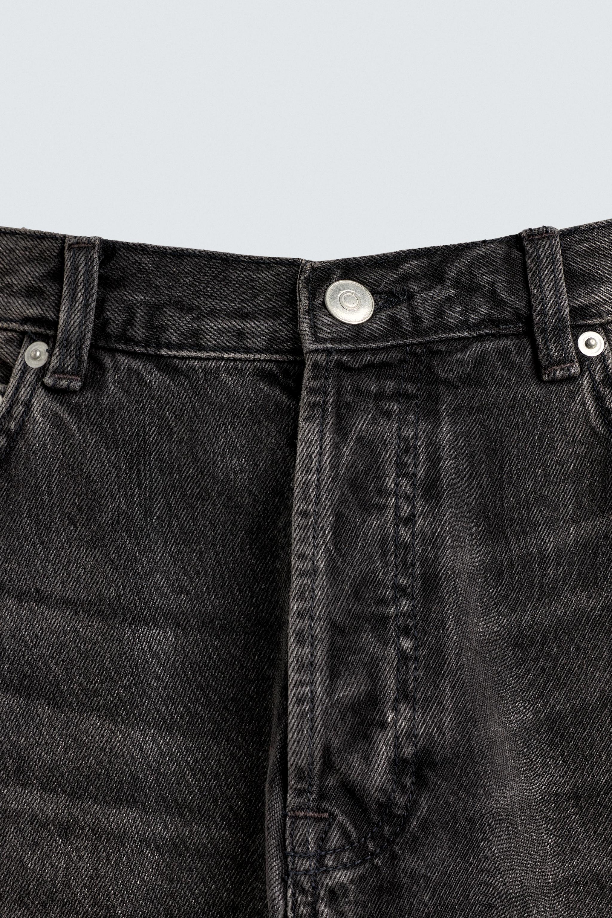 STRAIGHT FIT JEANS
