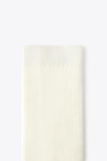 CHAUSSETTES CÔTELÉES AVEC COTON - Écru de Zara - Image 2