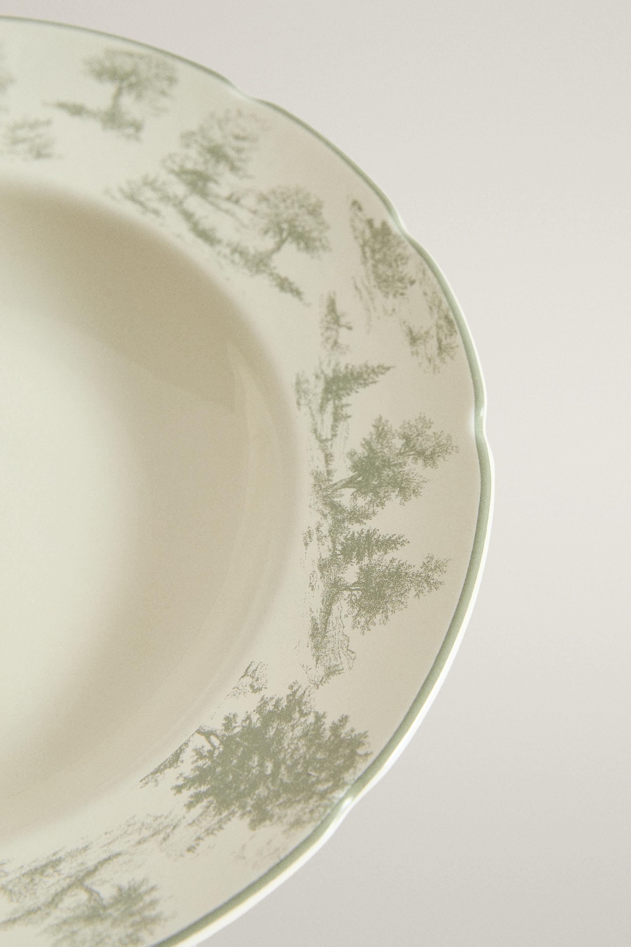 TOILE PORCELAIN SOUP PLATE