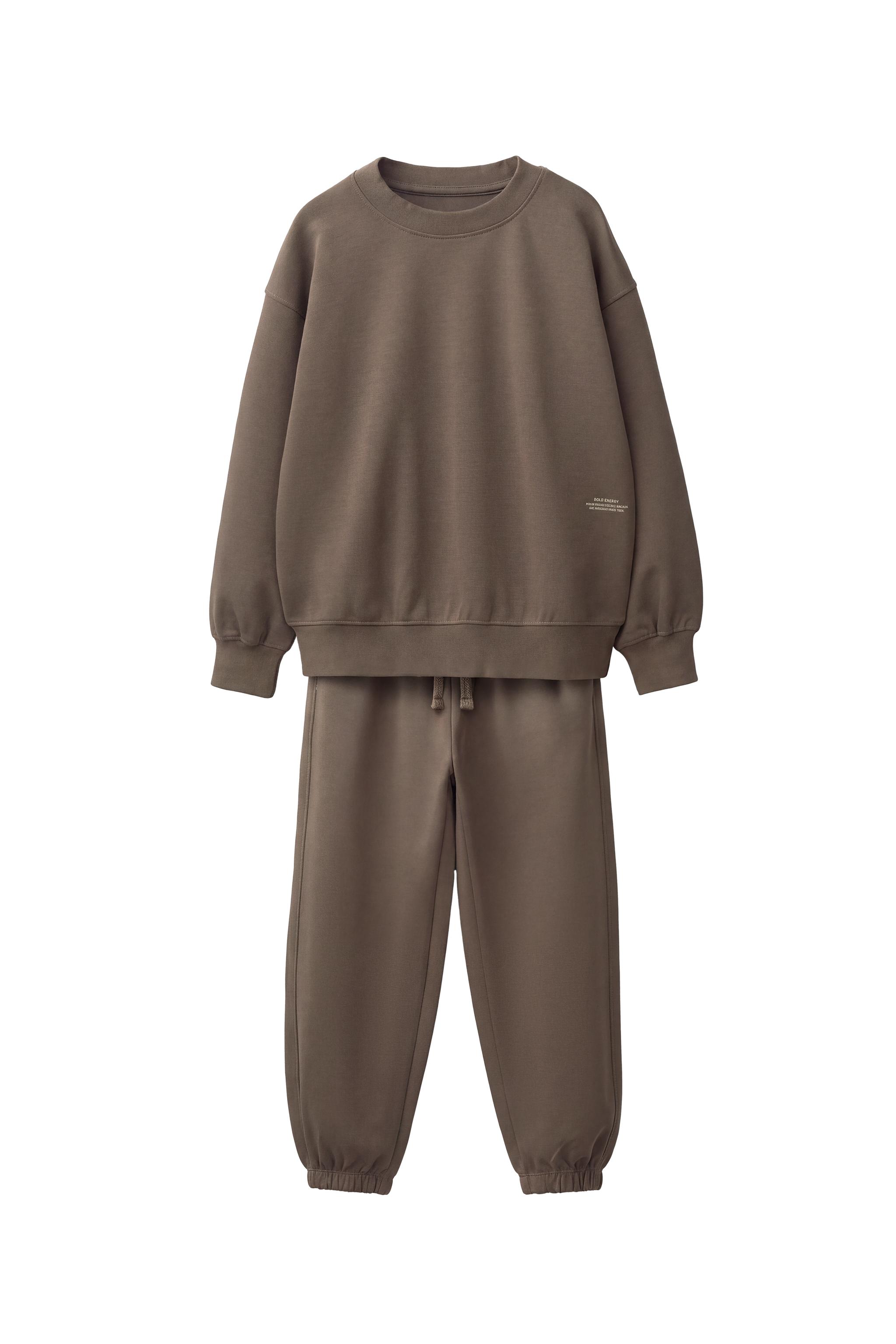 TEXT PRINT INTERLOCK SWEATSHIRT AND JOGGER SET - Mink brown | ZARA