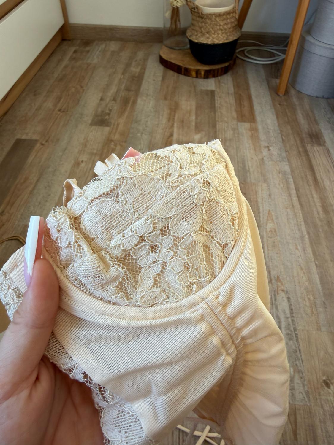 CORSETRY-INSPIRED TOP WITH LACE - Image 10