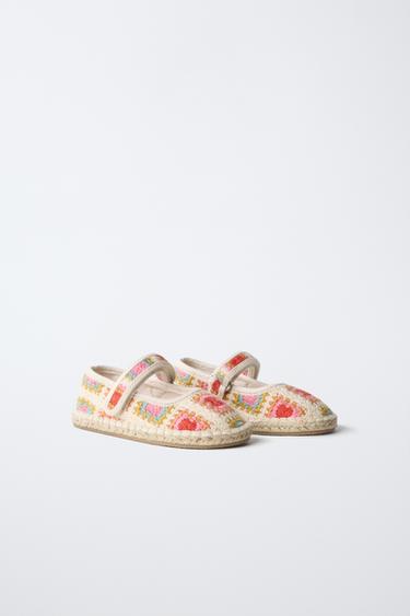 CROCHET EFFECT BALLET FLATS — Off White 2