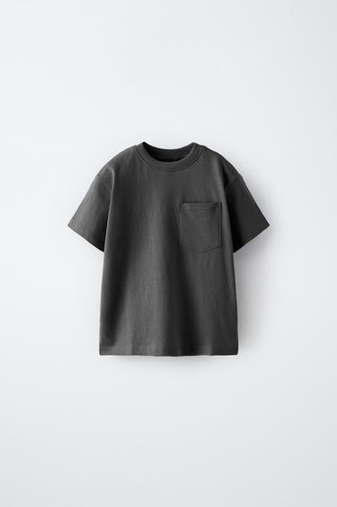 EINFARBIGES T-SHIRT MIT TASCHE - Schwarz von Zara - Bild 0