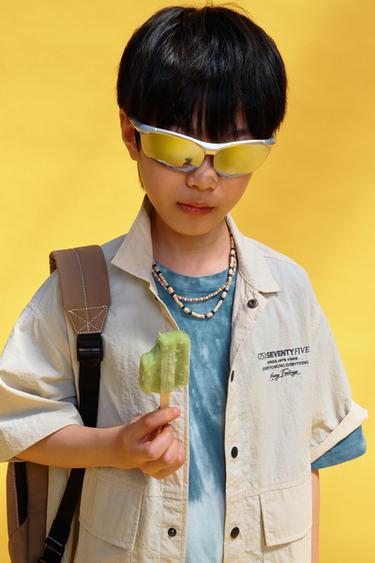 チームシックスセブンシャツクリームZaraのチームシックスセブンシャツ - クリーム