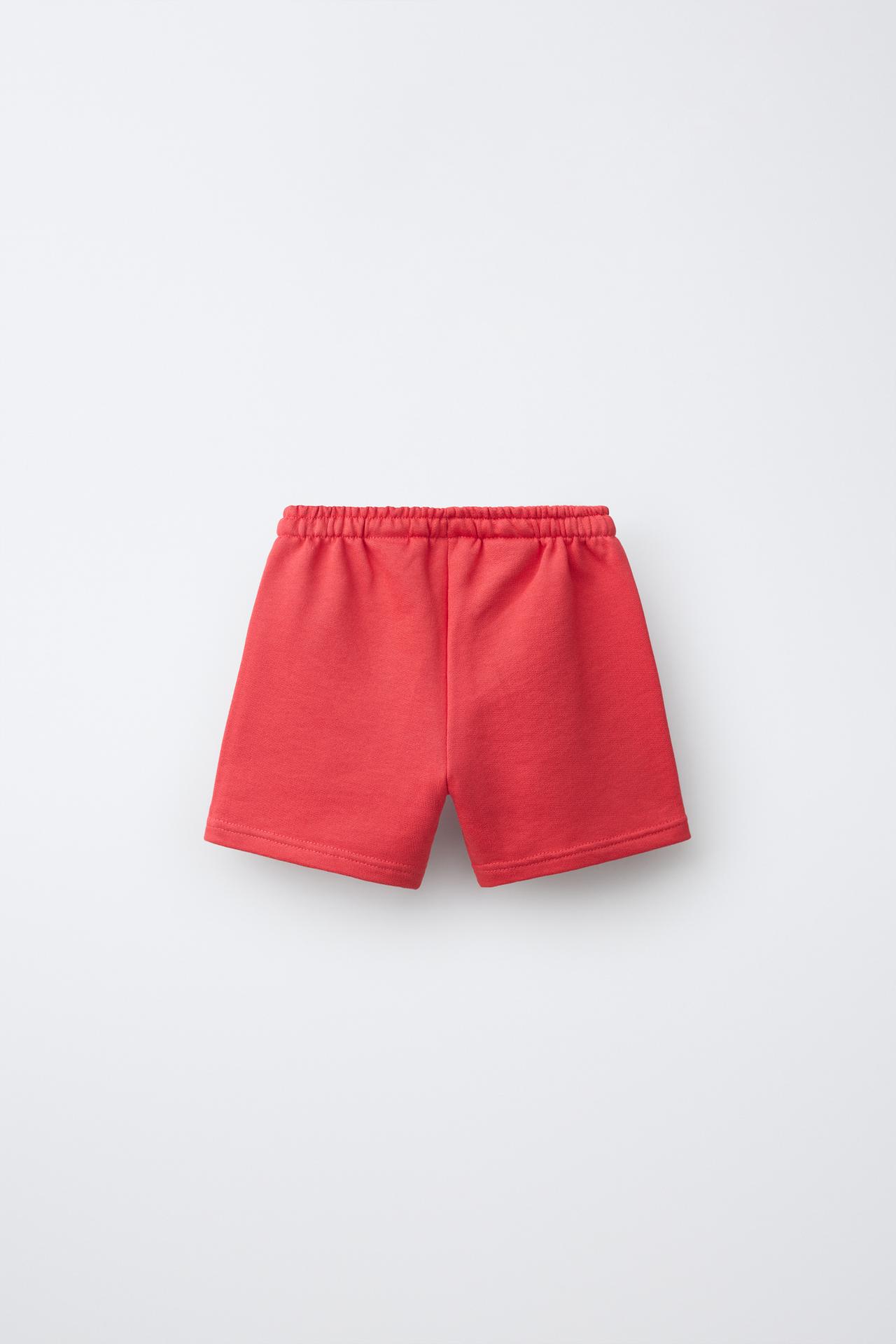 CARS LIGHTNING MCQUEEN © DISNEY/PIXAR PRINT SHORTS — Red