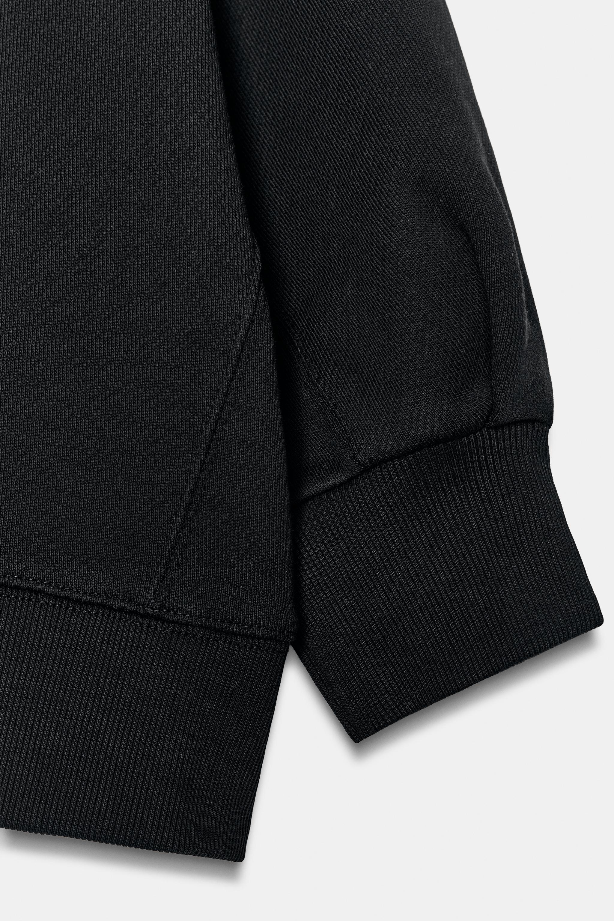 VOLUME CROPPED SWEATSHIRT