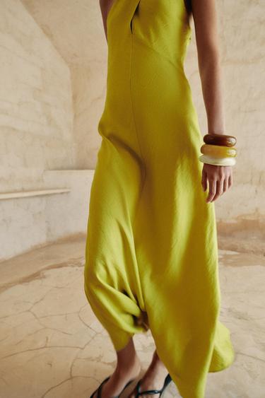 ROBE MI-LONGUE HALTER CROISÉE AVEC LIN - Citron vert de Zara - Image 3
