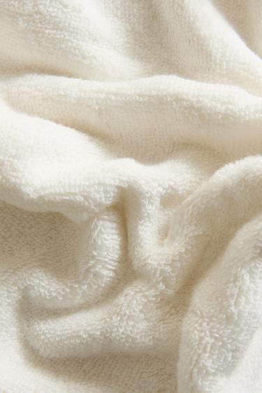 PACK SERVIETTES DE TOILETTE DÉTAIL ONDES (PACK DE 3) - Vert moyen de Zara - Image 3