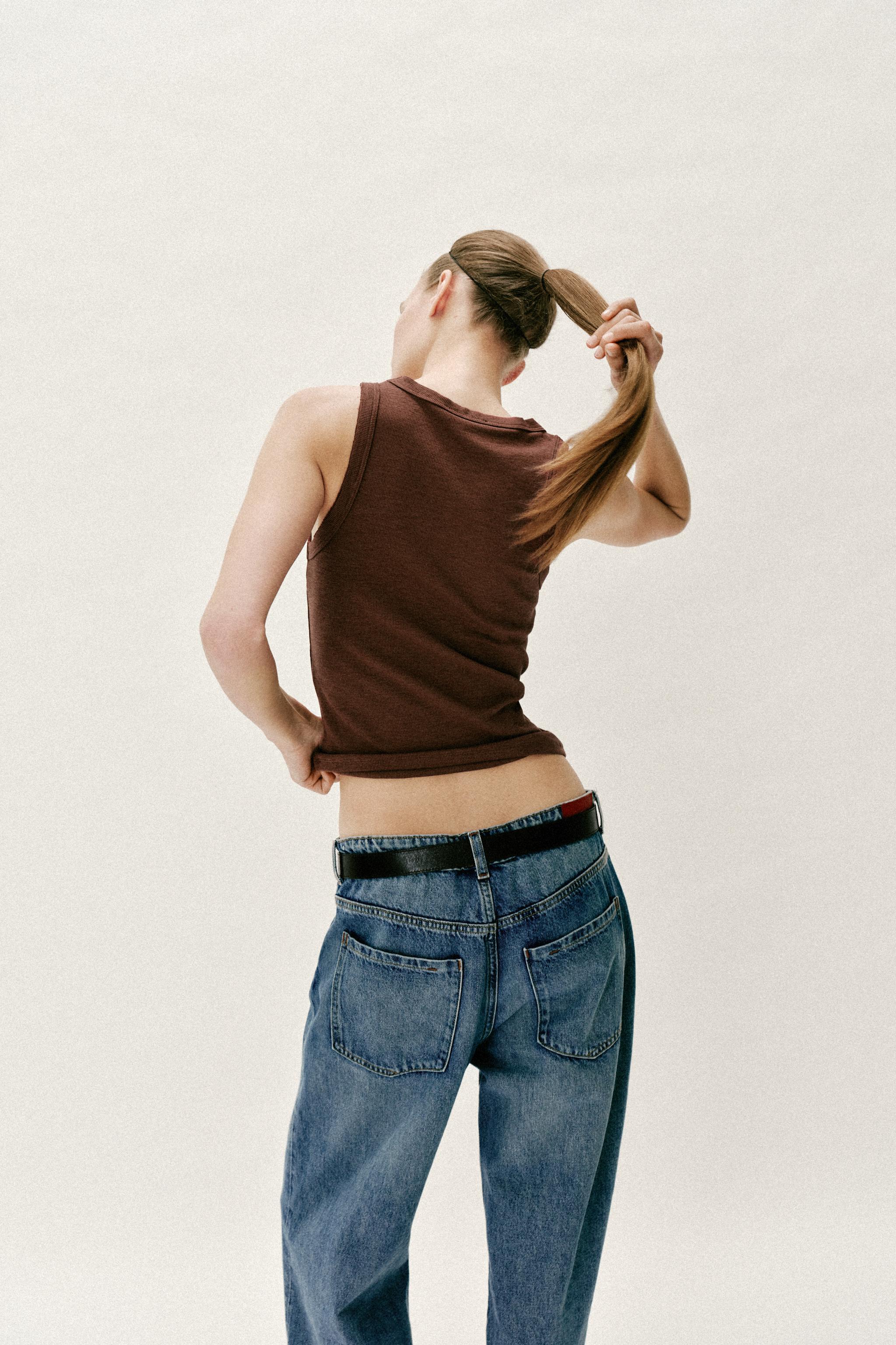 RIB SLEEVELESS TOP
