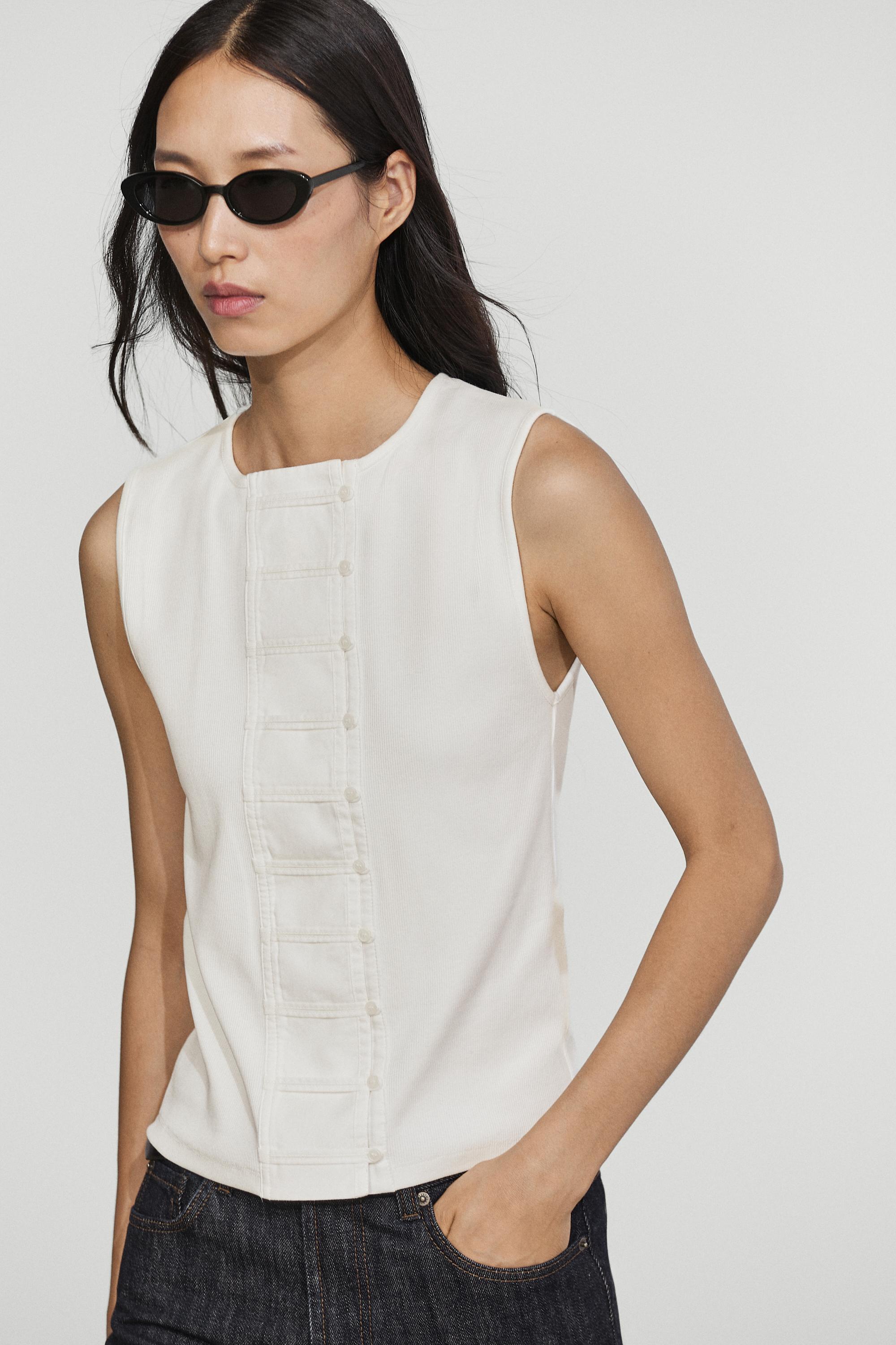 Cotton blend bib detail T-shirt