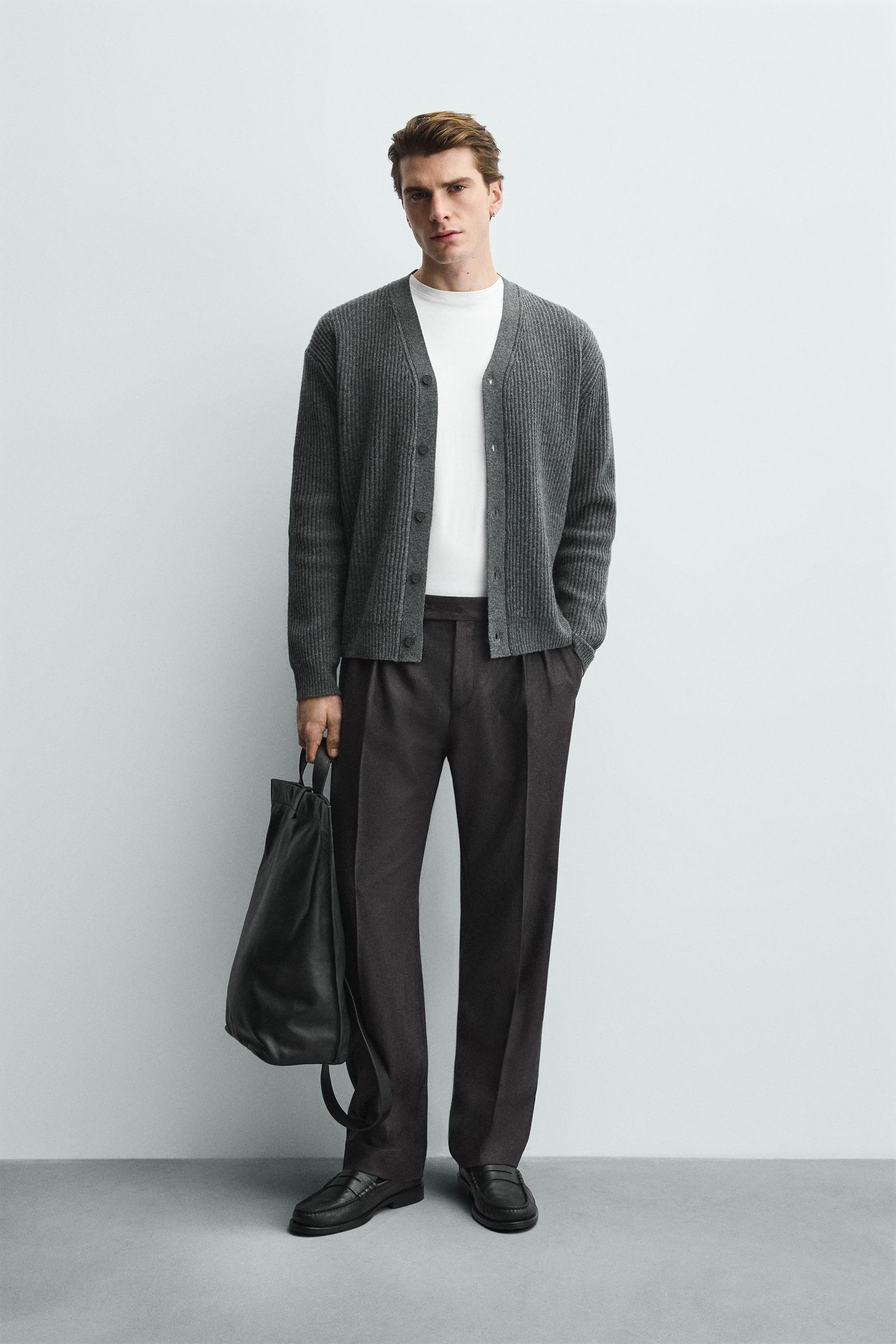 CARDIGAN EN LAINE STRUCTURÉ