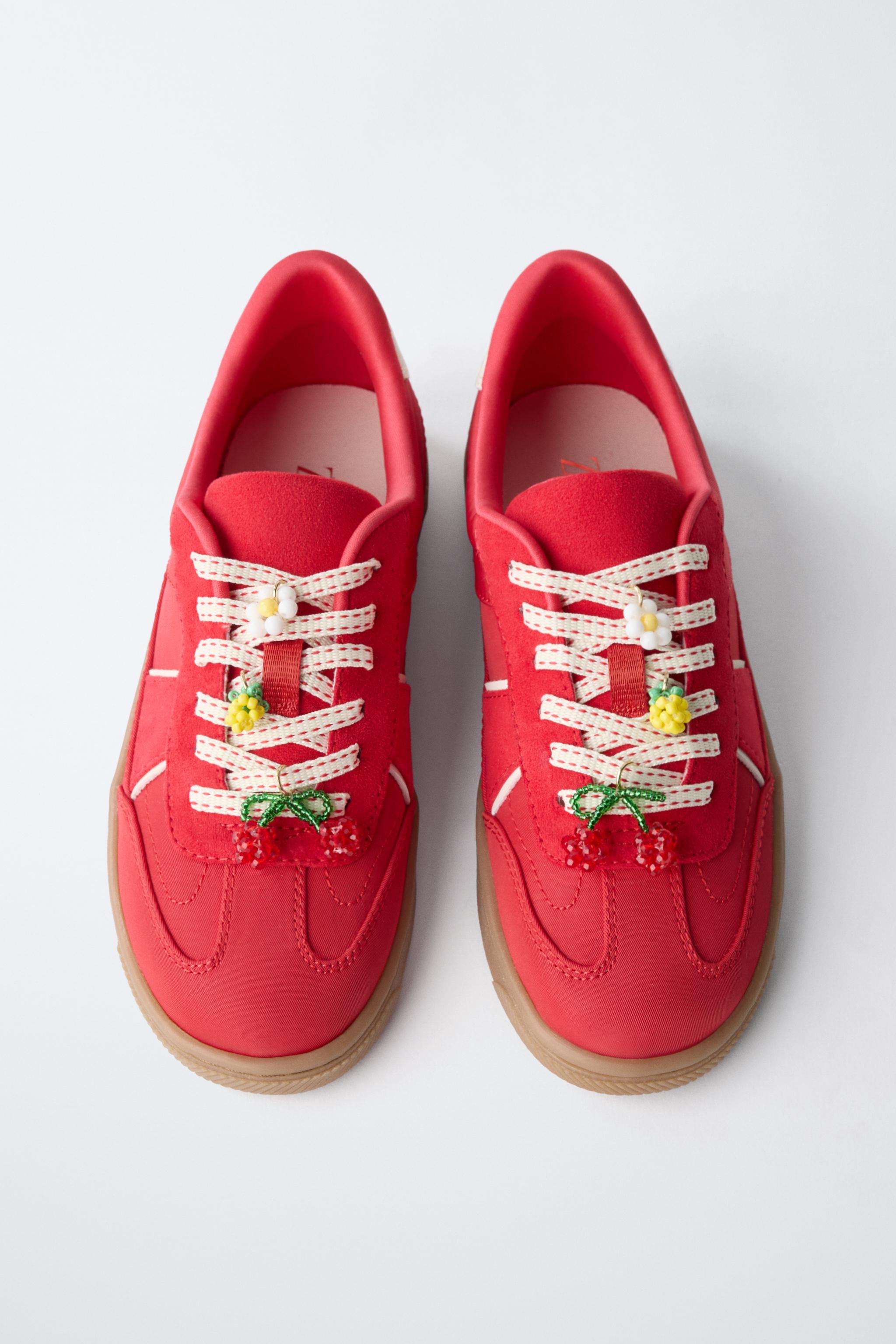 FRUIT CHARM SNEAKERS