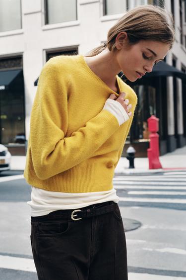 SOFT KNIT BASIC SWEATER - Yellow by Zara