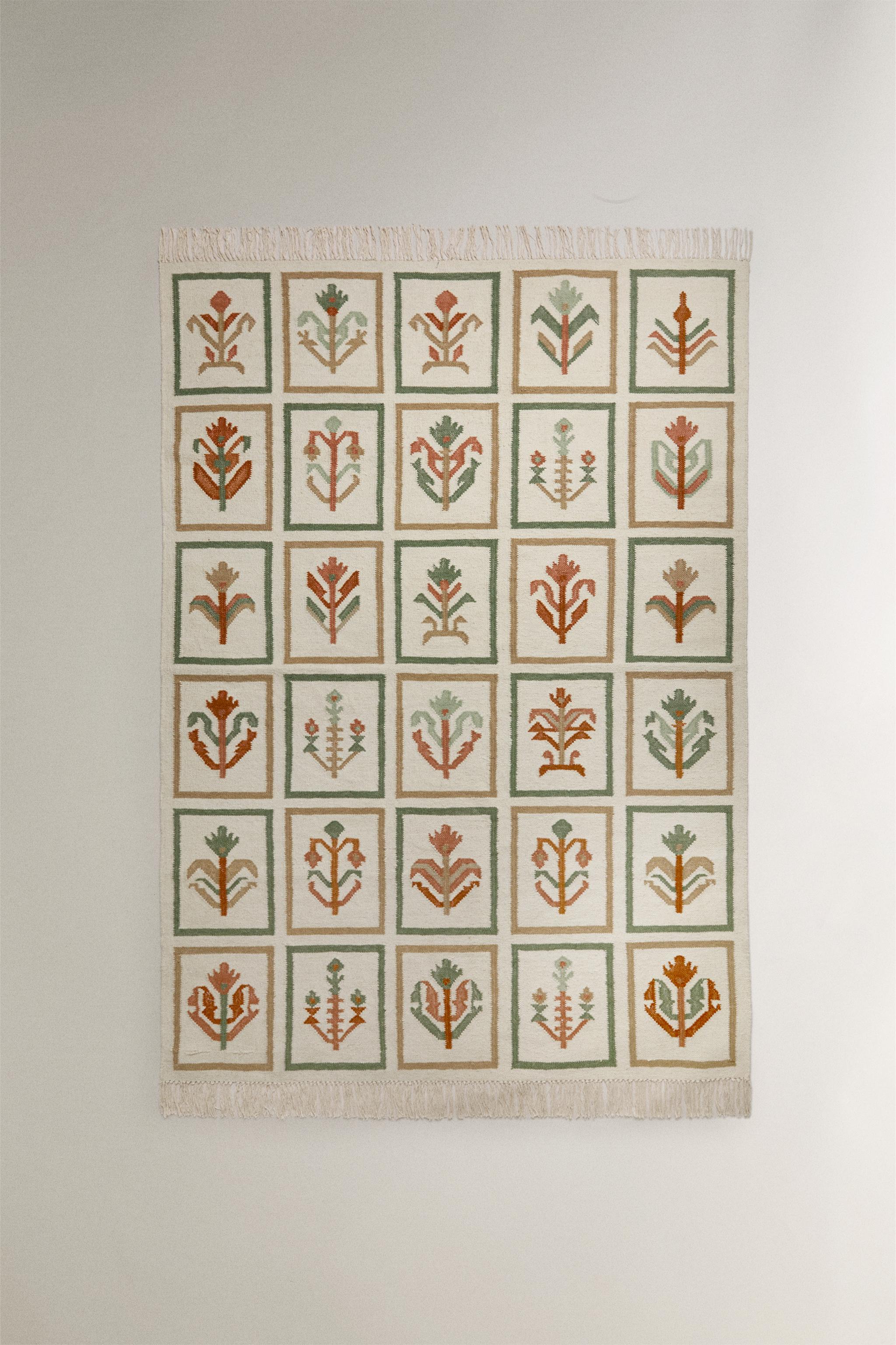 FLORAL WOOL AREA RUG