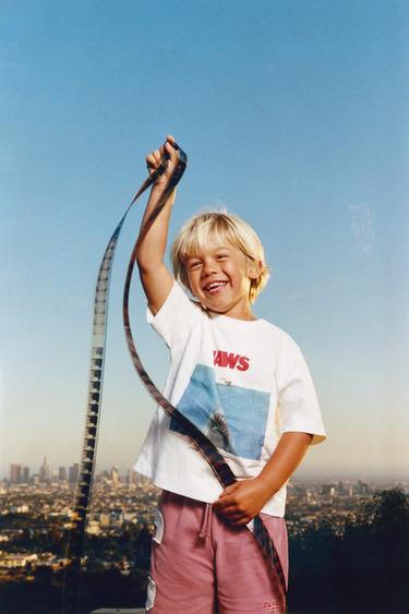 LETTER PATCH PLUSH BERMUDA SHORTS - Reddish by Zara