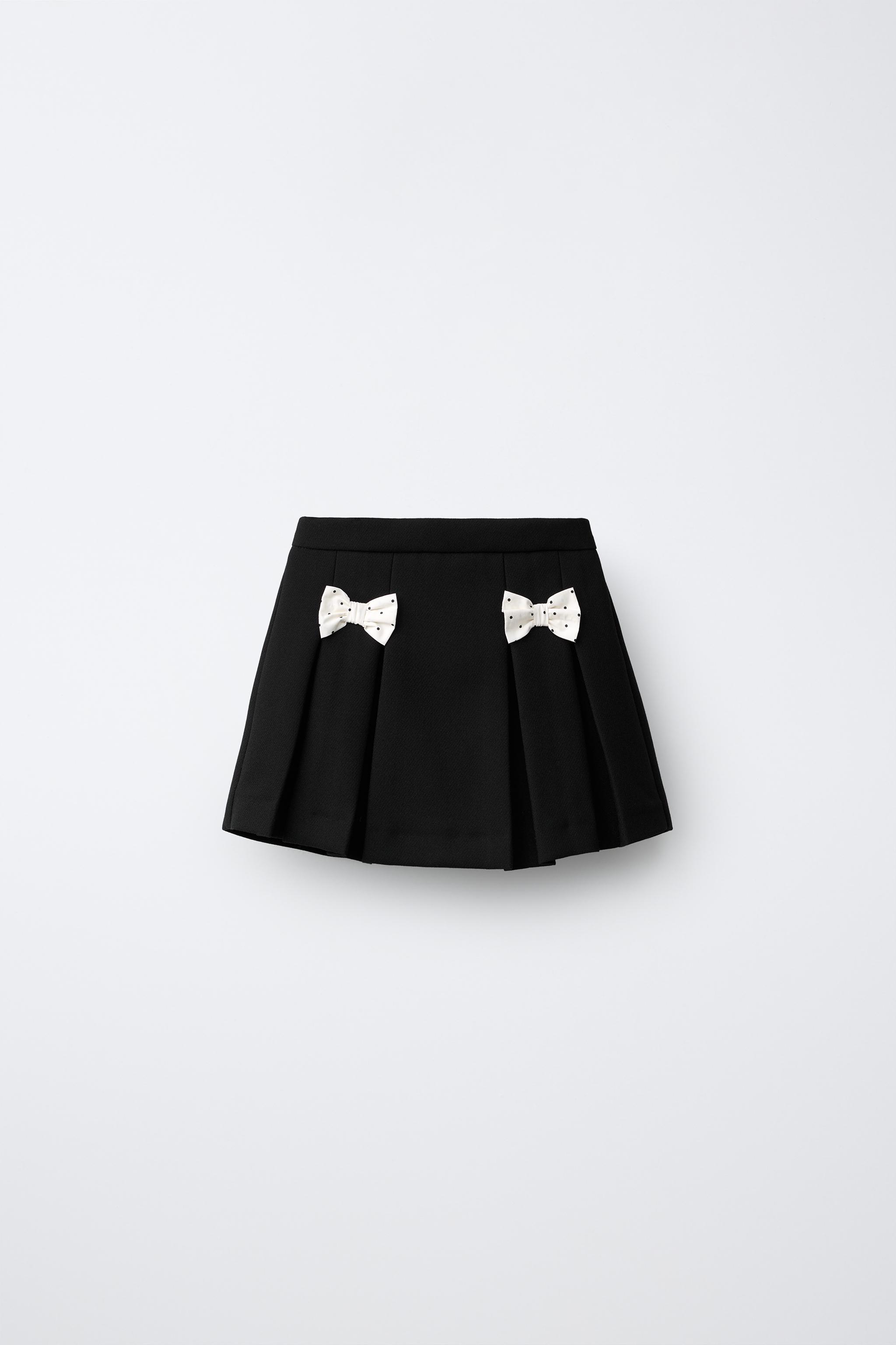 POLKA-DOT BOW BERMUDA SKIRT — Black