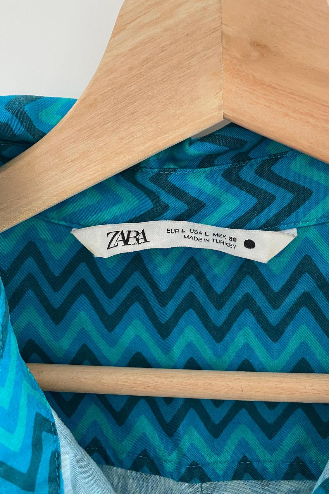 PRINTED HALTER NECK SHIRT - Image 2