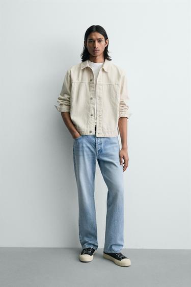 جاكيت دنيم بيزك - أبيض مكسور الخاص بـ Zara