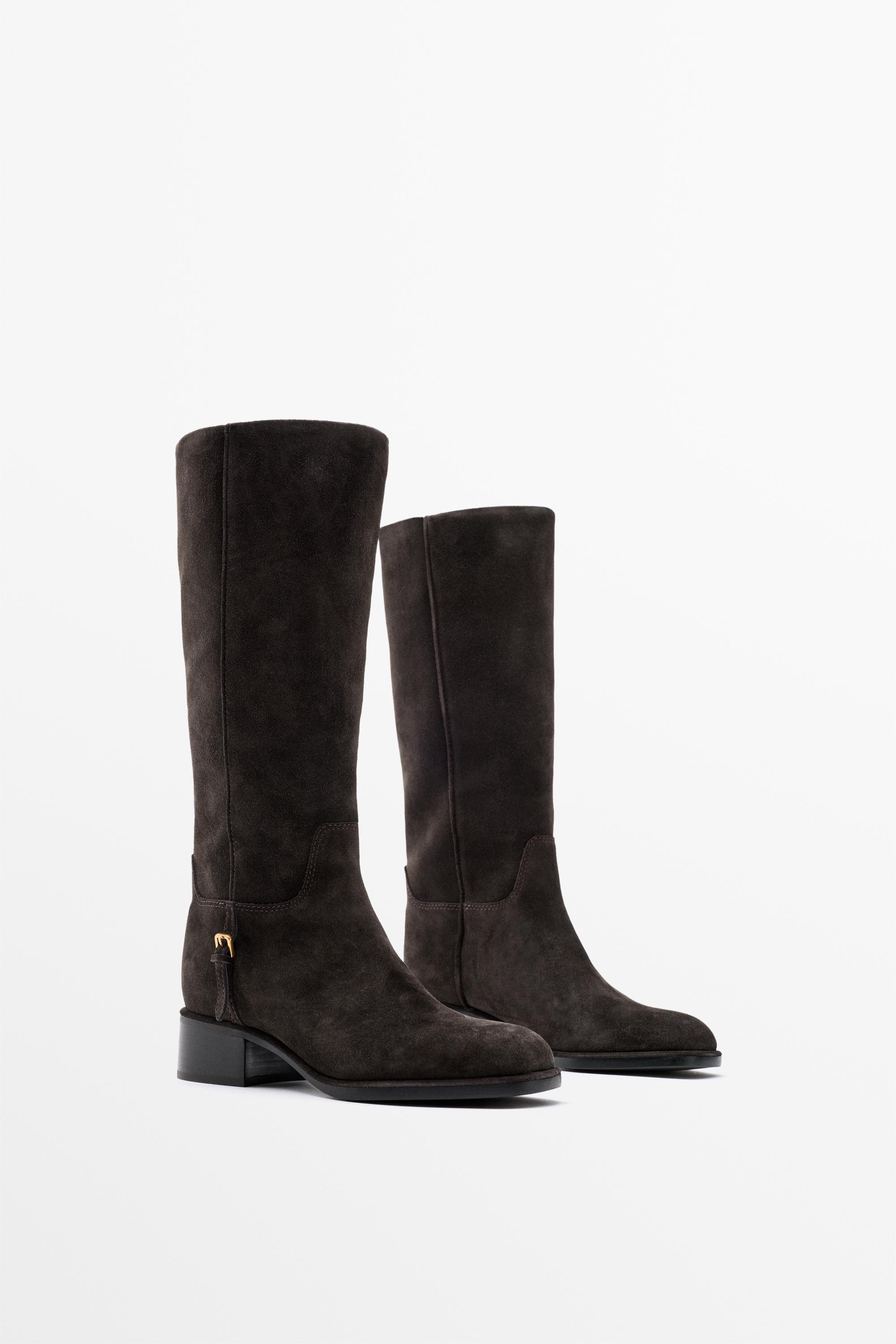 Botte plate en croûte de cuir avec boucle latérale