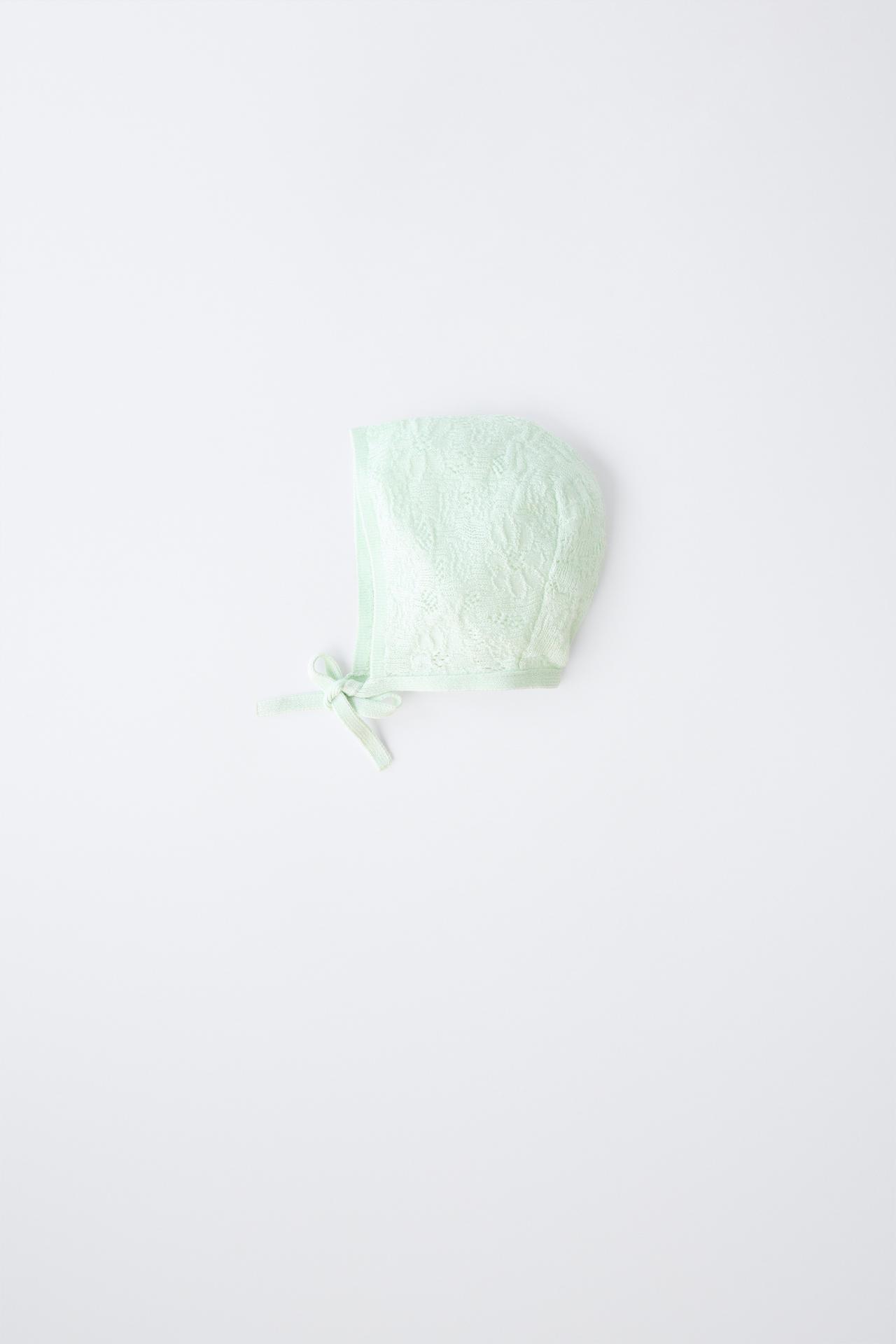 COTTON AND SILK KNIT BONNET — Pastel green
