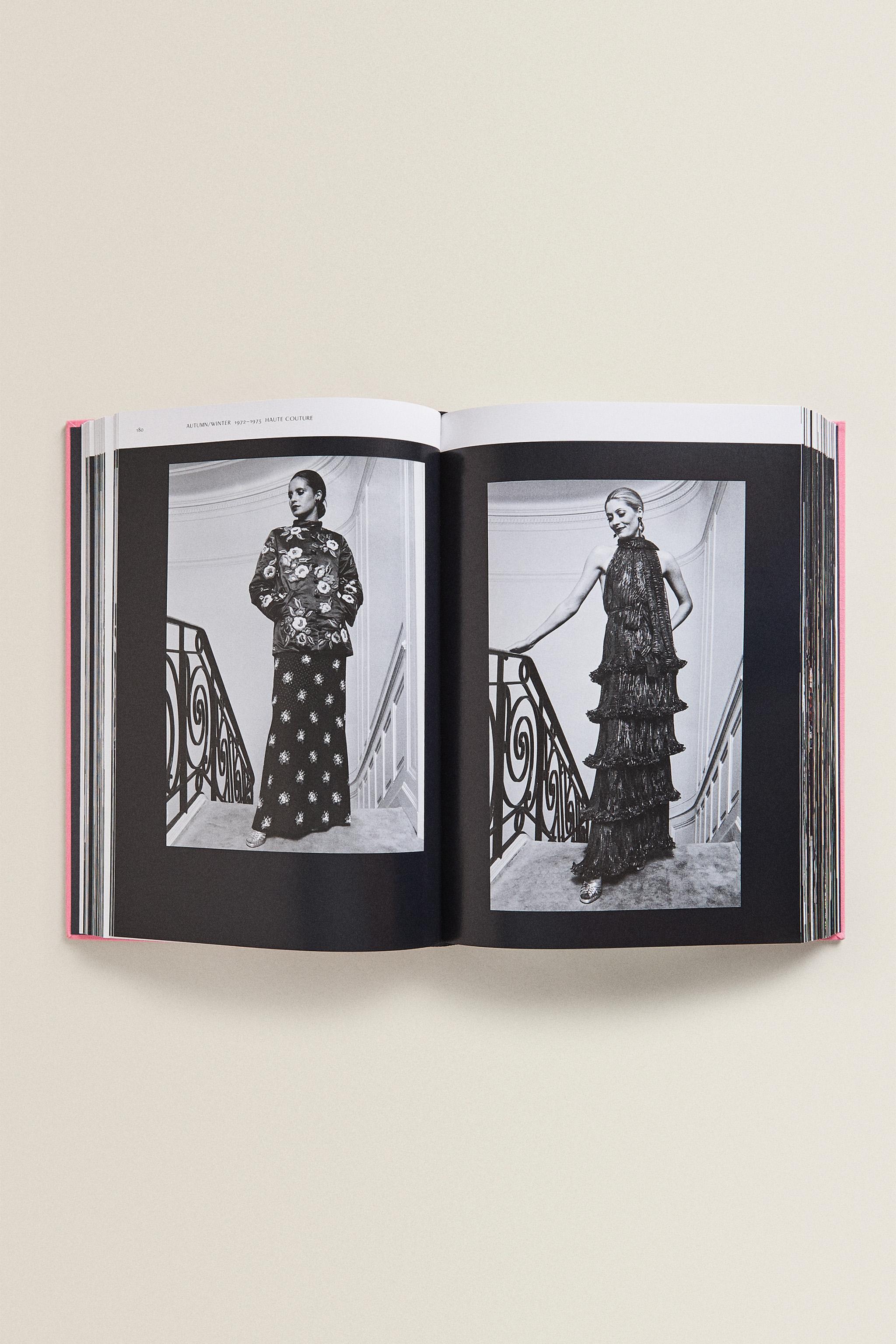 洋書 Yves Saint Laurent The UniverseofFashion Yves Saint Laurent (The Universe of Fashion): Pierre Bergé